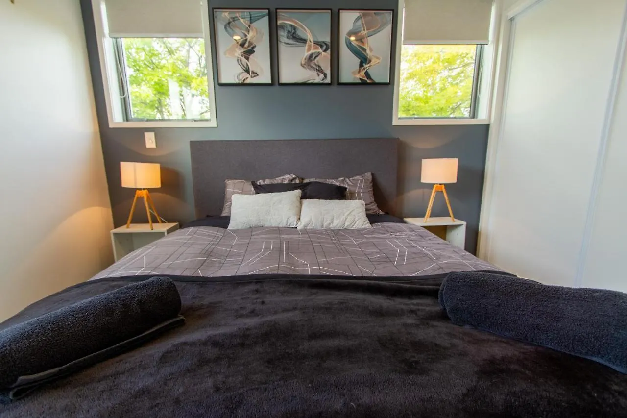 Hideout In Central Christchurch